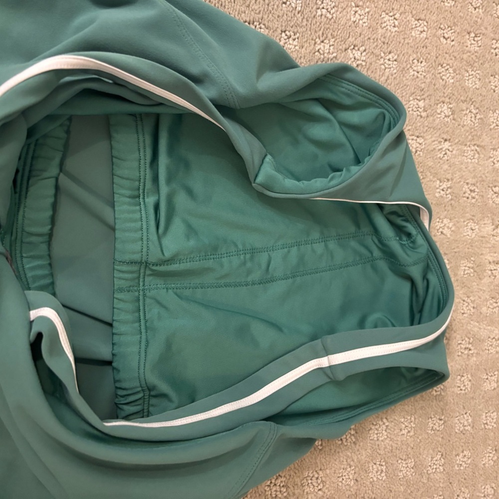 Vuori Green Tank Dress with White Trim - Picture 4 of 5